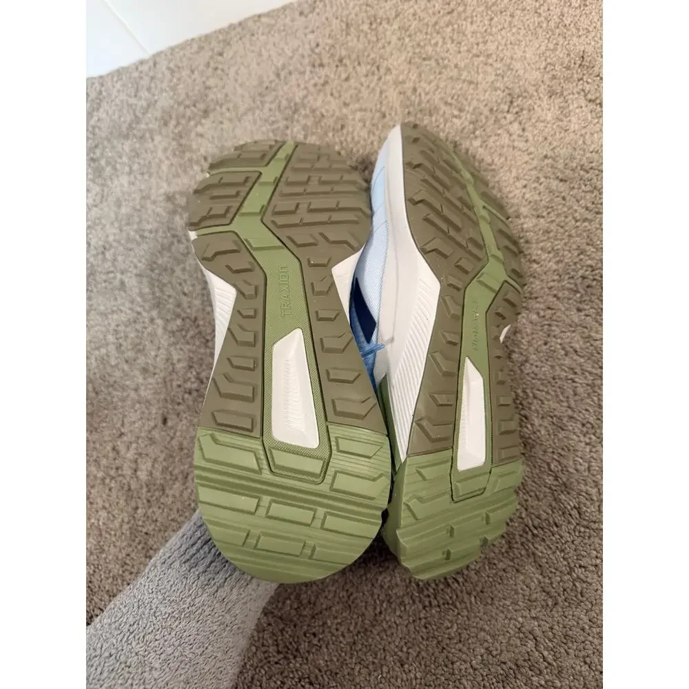 NWOT Adidas Terrex Women’s Outdoor Sneakers Size 6.5
